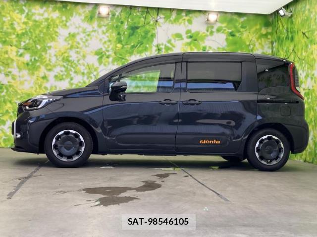 Toyota SIENTA 2026-02 8550566-1