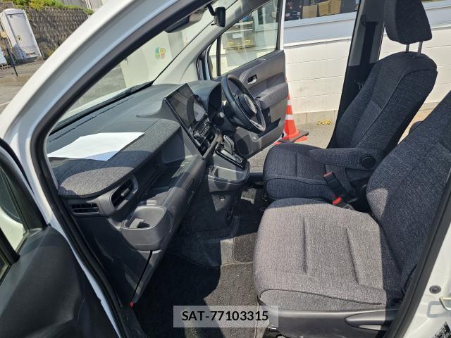 Toyota SIENTA 2025-05 8550832-3