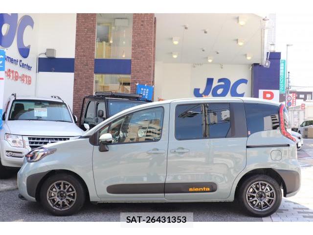 Toyota SIENTA 2022-11 8550996-2