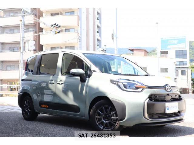 Toyota SIENTA 2022-11 8550996-3