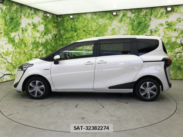 Toyota SIENTA 2019-08 8551234-1