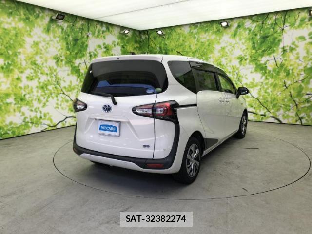 Toyota SIENTA 2019-08 8551234-2