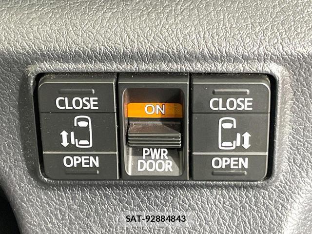 Toyota SIENTA 2020-11 8551395-5