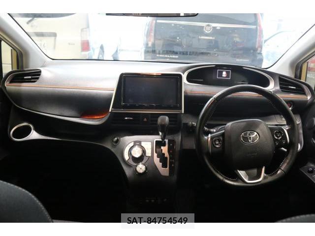 Toyota SIENTA 2019-09 8551423-2