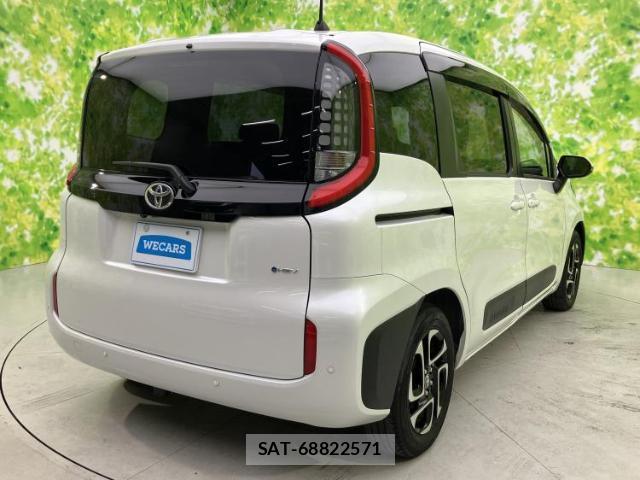 Toyota SIENTA 2024-11 8551482-2