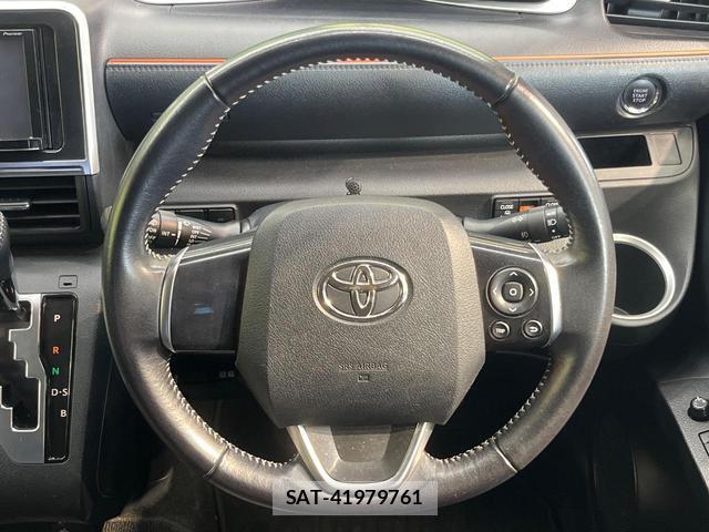 Toyota SIENTA 2015-09 8551700-11