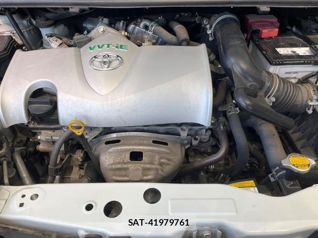 Toyota SIENTA 2015-09 8551700-17