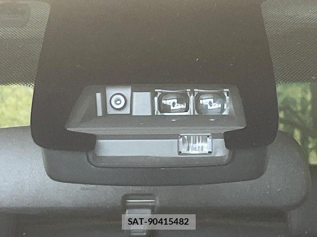 Toyota SIENTA 2017-10 8551754-2
