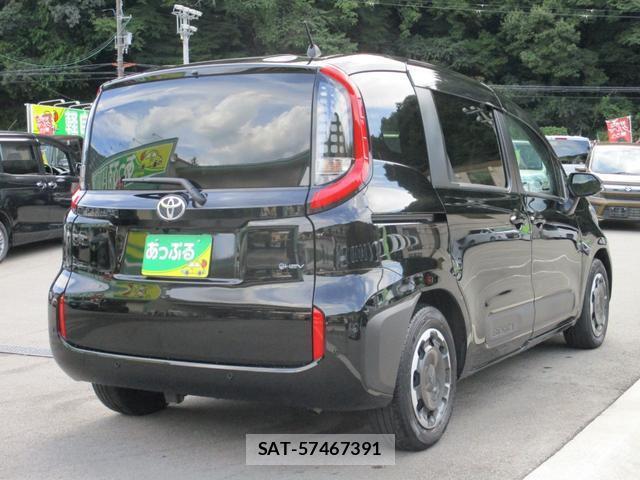 Toyota SIENTA 2024-11 8552024-9