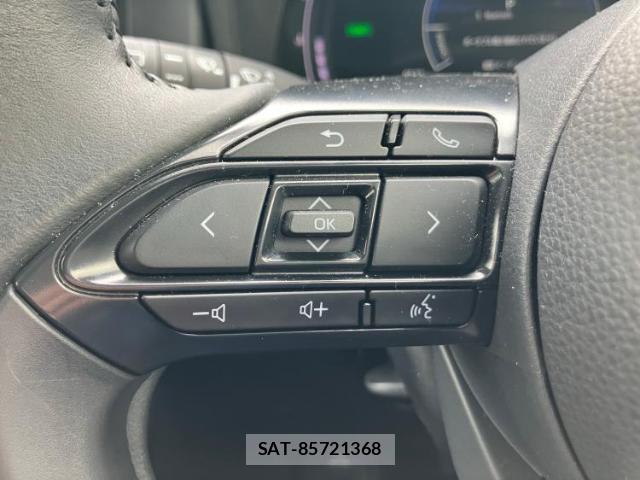Toyota SIENTA 2024-10 8552477-11