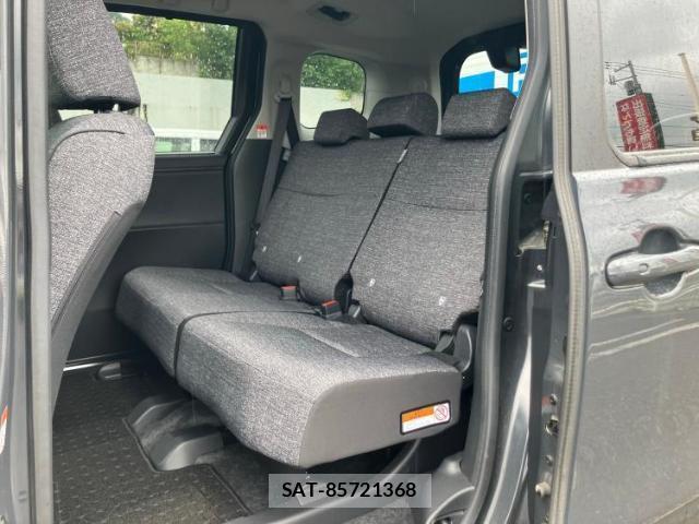 Toyota SIENTA 2024-10 8552477-6