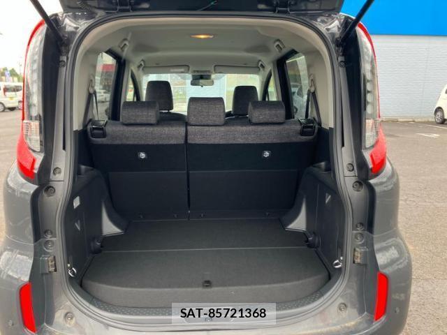 Toyota SIENTA 2024-10 8552477-7