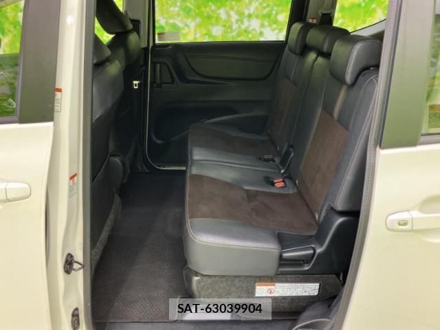 Toyota SIENTA 2021-10 8552597-7