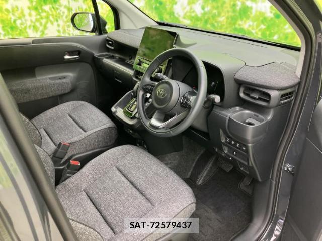 Toyota SIENTA 2025-11 8552644-3
