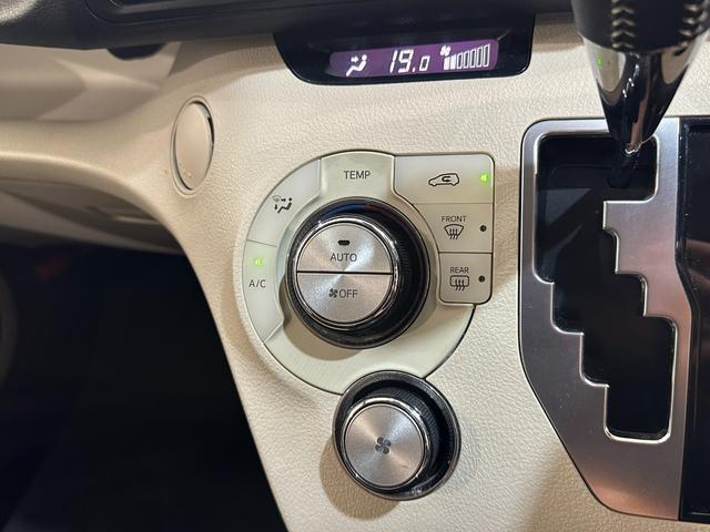 Toyota SIENTA 2015-11 8552792-9