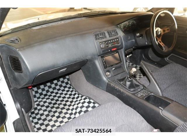 Nissan SILVIA 1994-02 8550991-11