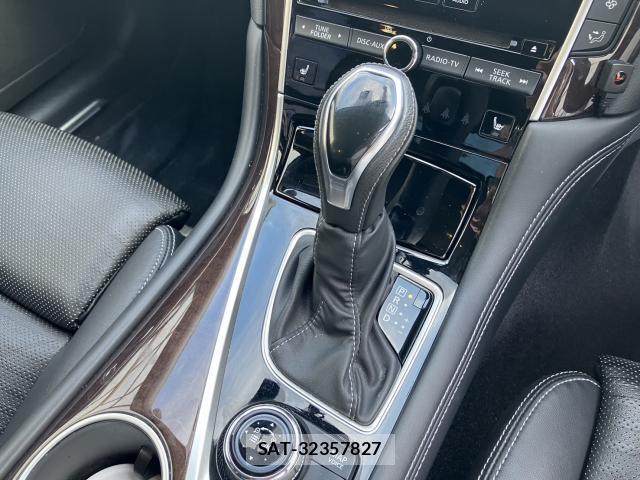 Nissan SKYLINE 2019-09 8547996-11