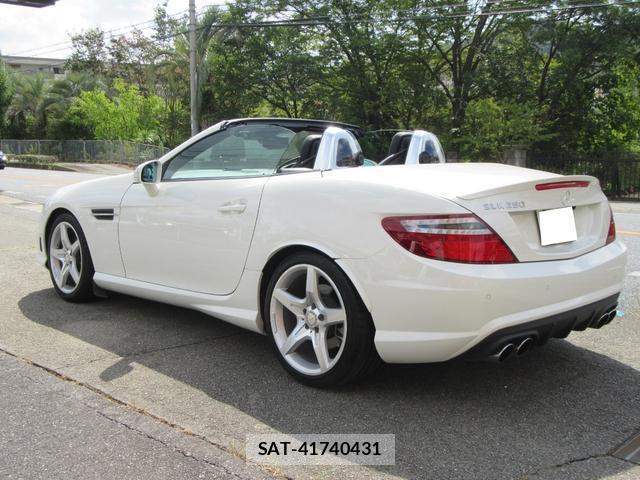 Mercedes Benz SLK 2013-03 8545727-1