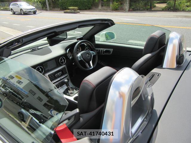 Mercedes Benz SLK 2013-03 8545727-6