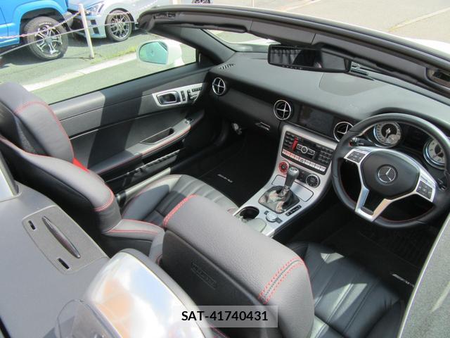 Mercedes Benz SLK 2013-03 8545727-9