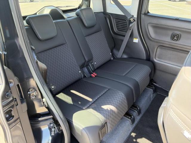 Suzuki SPACIA 2023-04 8546487-4