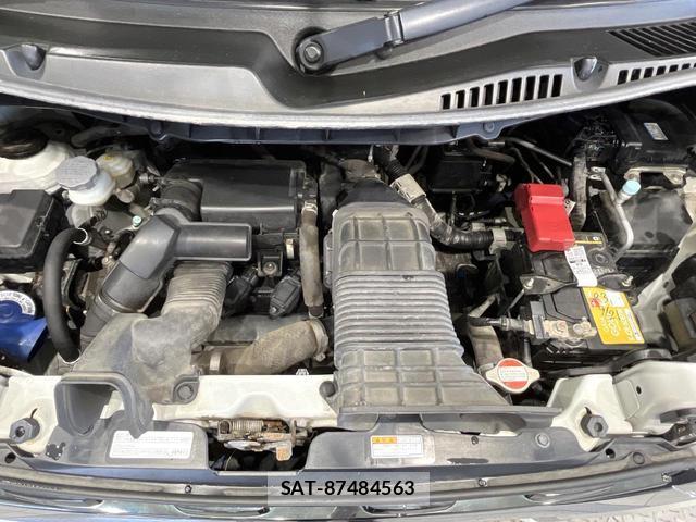 Suzuki SPACIA 2019-03 8549490-17