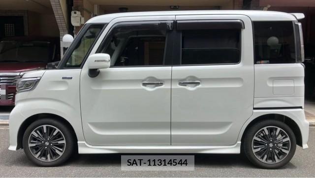 Suzuki SPACIA 2022-03 8550241-10