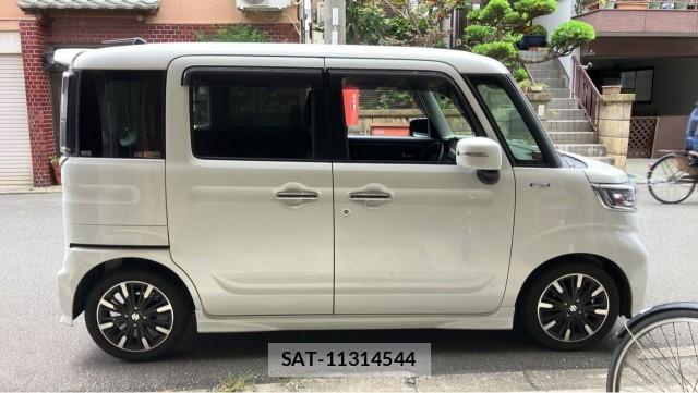 Suzuki SPACIA 2022-03 8550241-3