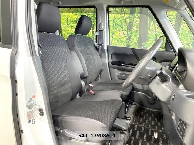 Suzuki SPACIA 2013-10 8551396-6