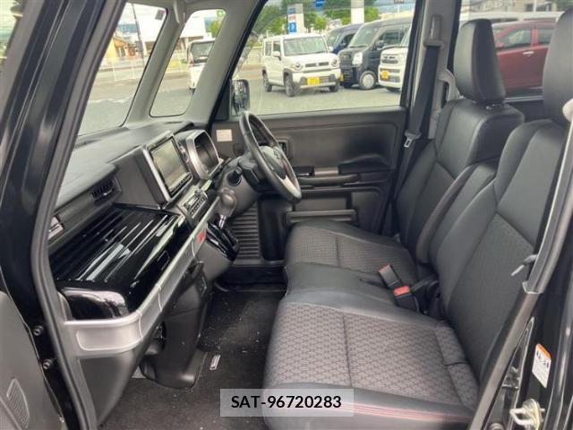 Suzuki SPACIA 2019-11 8552476-5