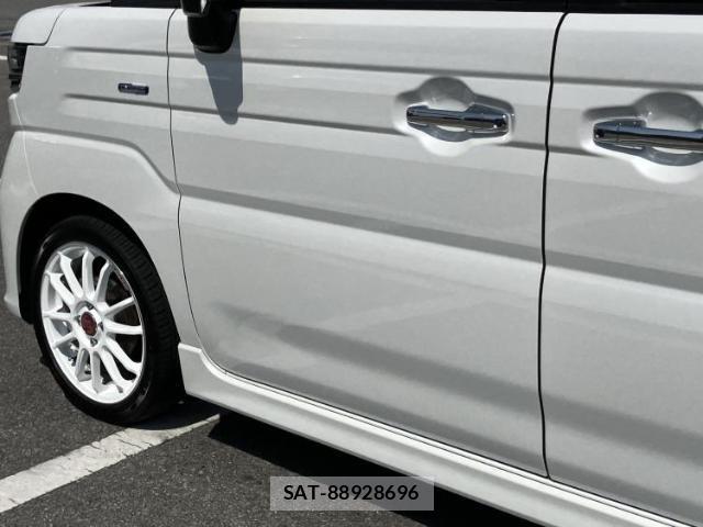 Suzuki SPACIA 2025-08 8552698-5