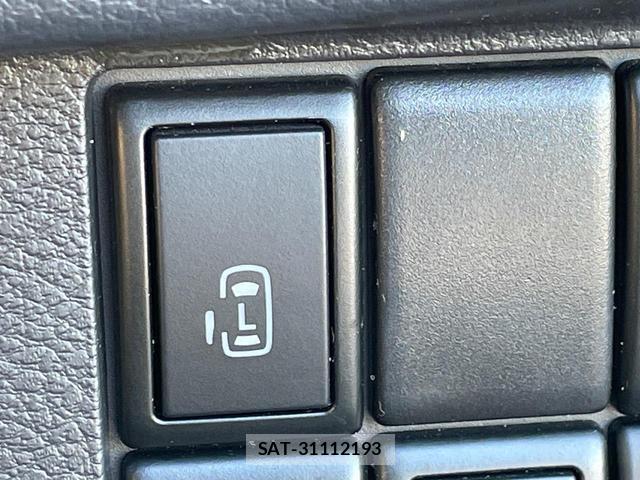 Suzuki SPACIA 2017-06 8545738-4