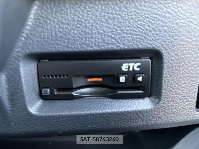 Suzuki SPACIA 2015-08 8546159-17