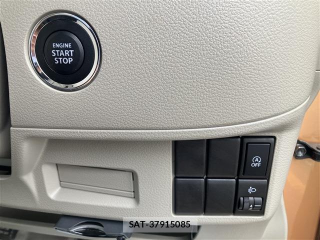 Suzuki SPACIA 2013-09 8546786-13