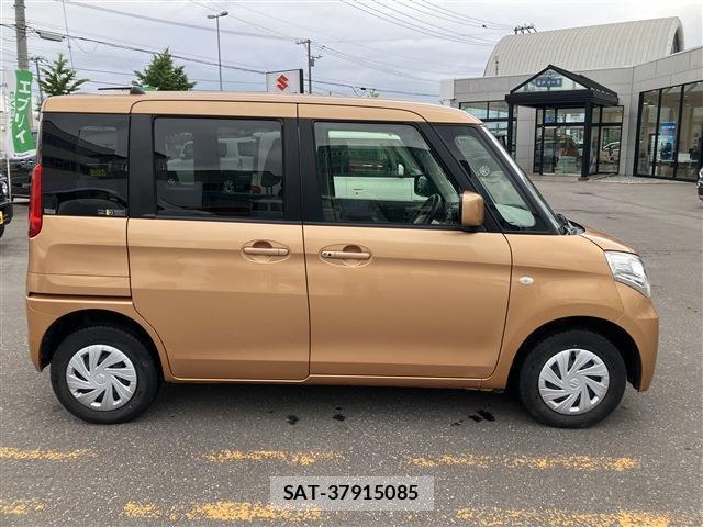 Suzuki SPACIA 2013-09 8546786-3