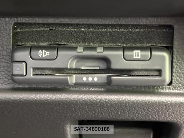 Suzuki SPACIA 2025-01 8549417-4