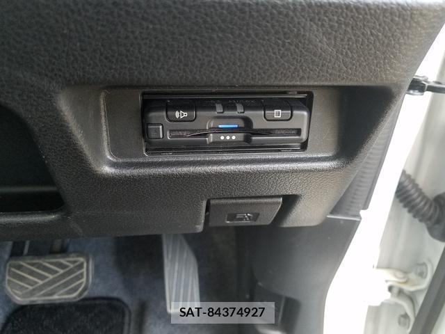 Suzuki SPACIA 2022-02 8550468-15
