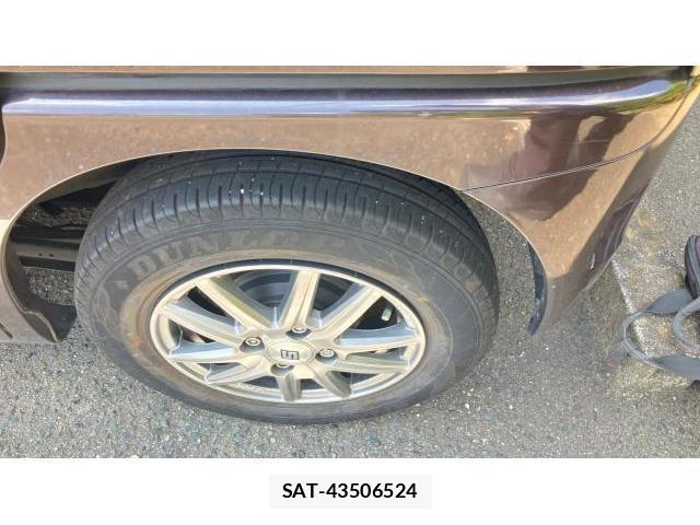 Suzuki SPACIA 2017-09 8551241-4