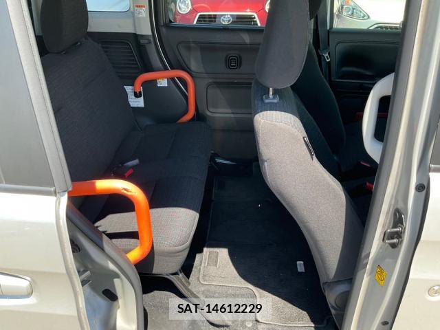 Suzuki SPACIA 2019-07 8551659-13