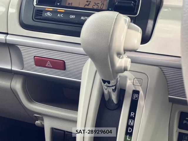 Suzuki SPACIA 2017-12 8552687-16