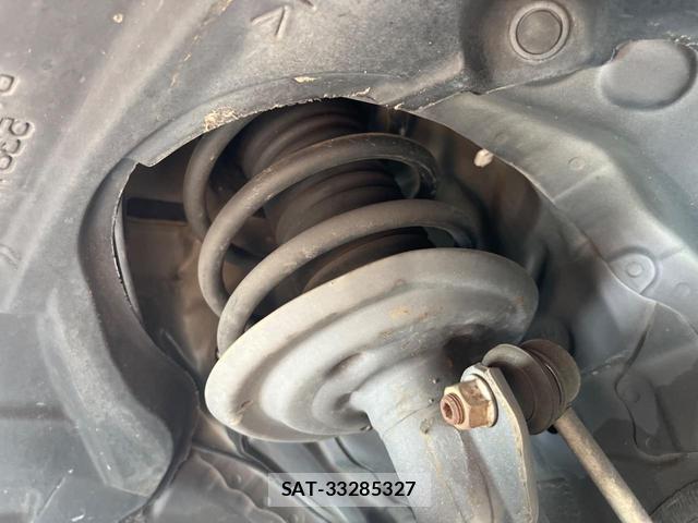 Toyota SPADE 2013-12 8545765-19