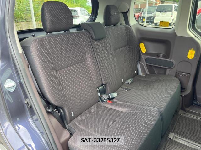 Toyota SPADE 2013-12 8545765-8
