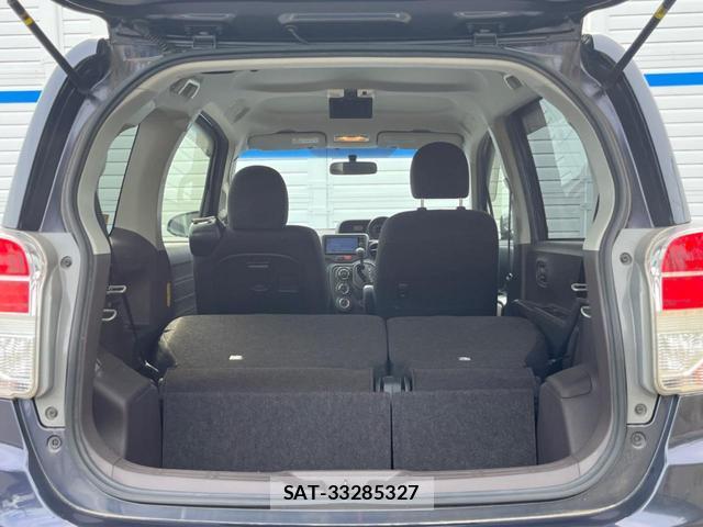 Toyota SPADE 2013-12 8545765-9