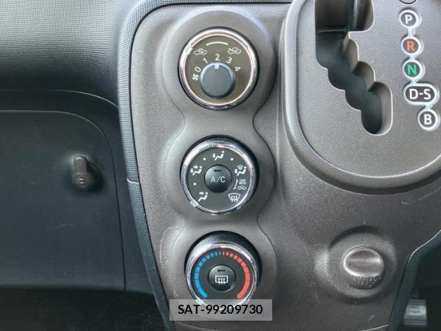 Toyota SPADE 2013-08 8546070-17