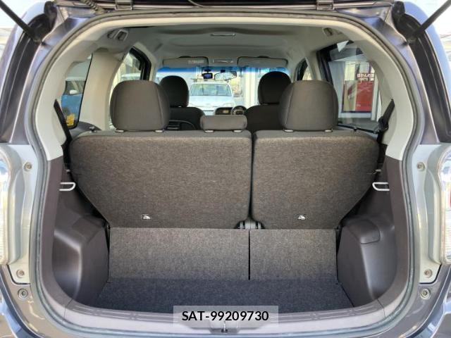 Toyota SPADE 2013-08 8546070-7