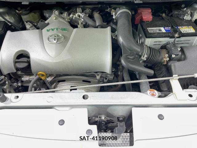 Toyota SPADE 2017-02 8546463-17