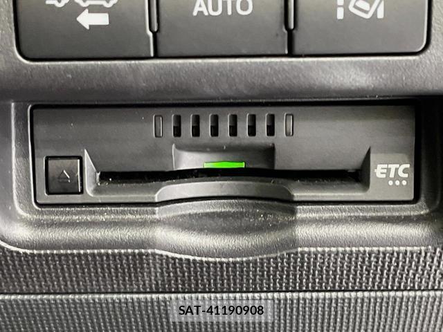 Toyota SPADE 2017-02 8546463-6