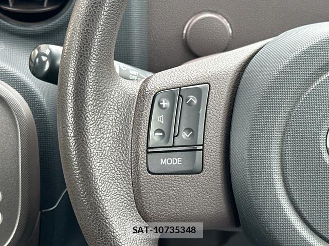 Toyota SPADE 2015-04 8548995-17