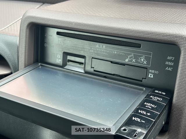 Toyota SPADE 2015-04 8548995-5