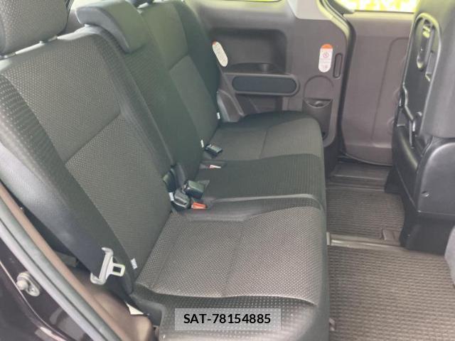 Toyota SPADE 2016-03 8550945-4